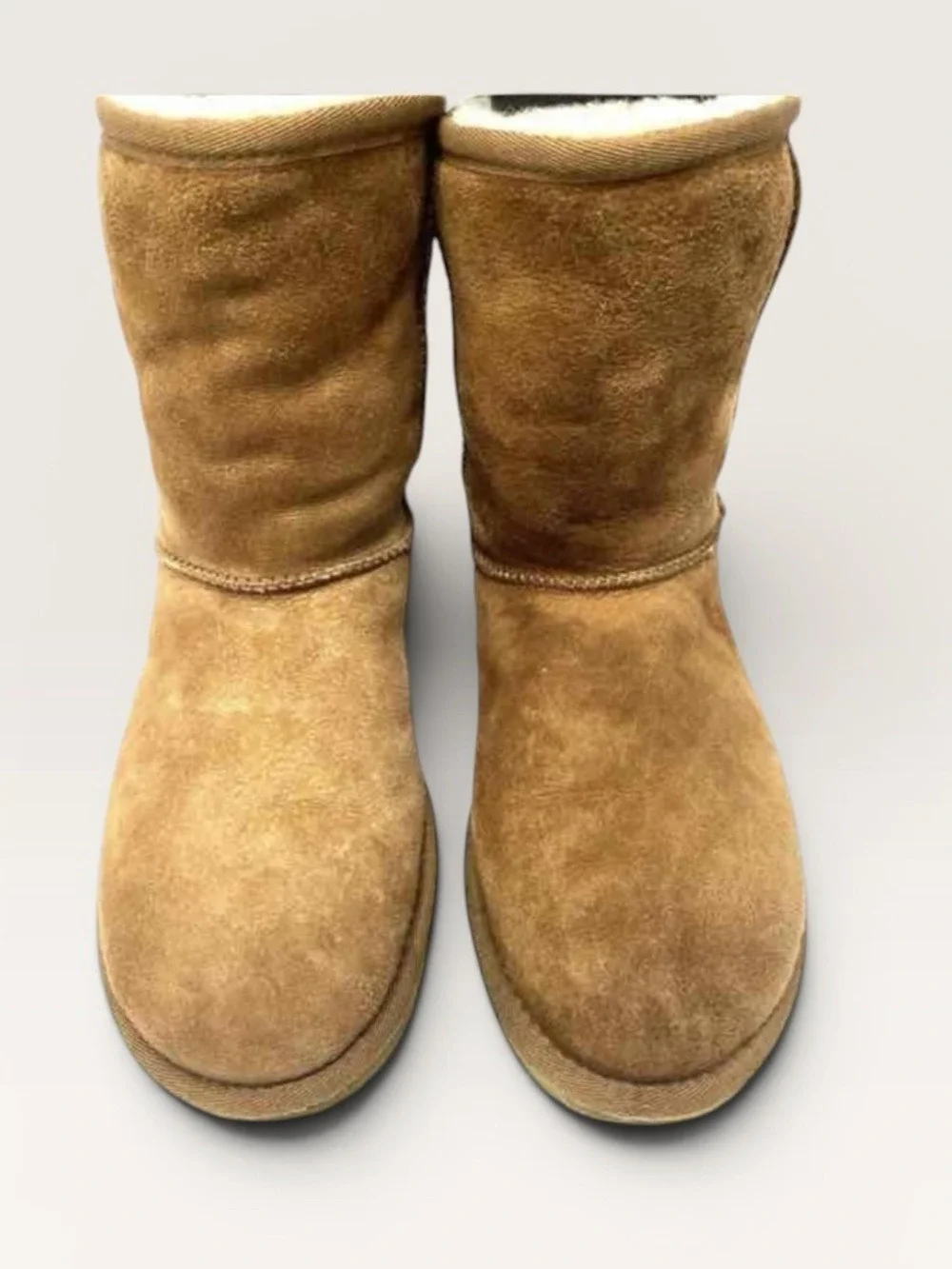 UGG Classic Short Suede Boot Chestnut Women's Size 8